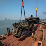 Loading into feeder barge 1130.3